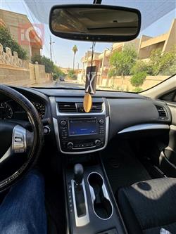 نيسان ألتيما